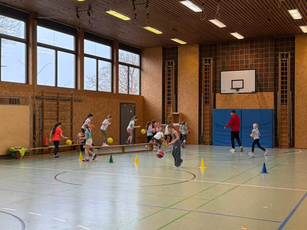 2026 02 Basketball 01