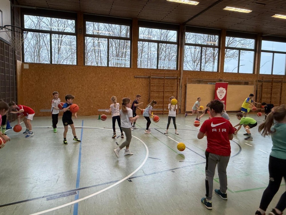 2026 02 Basketball 05